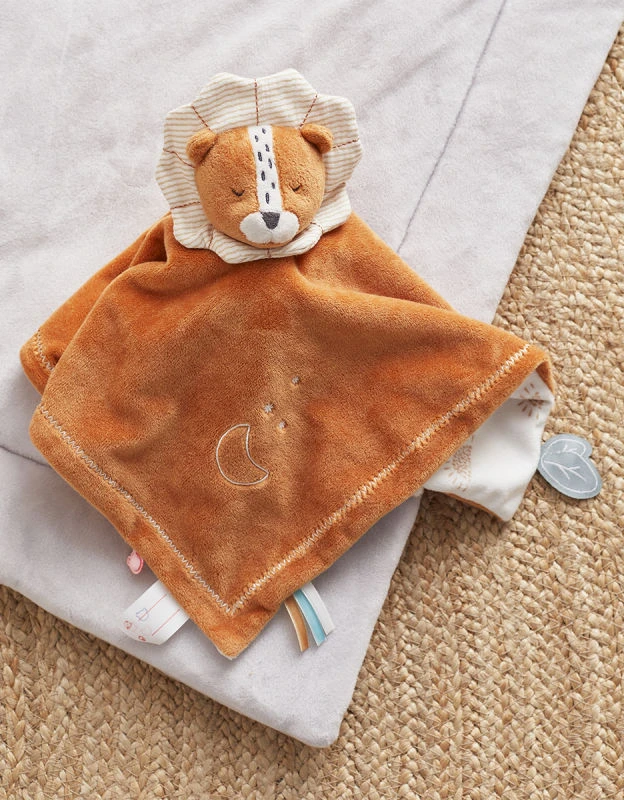 Noukie's - Babou Et Kendi - Doudou Jour / Nuit Réversible Lion 1 Noukie's - Babou Et Kendi - Doudou Jour / Nuit Réversible Lion